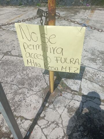 Sin Nombre
